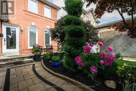 5 Cochrane Avenue Brampton (heart Lake East) ON L6Z 4H8