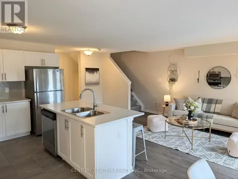 502 Radiant Private Ottawa ON K2M 0M9