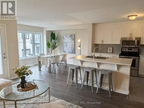 502 Radiant Private Ottawa ON K2M 0M9