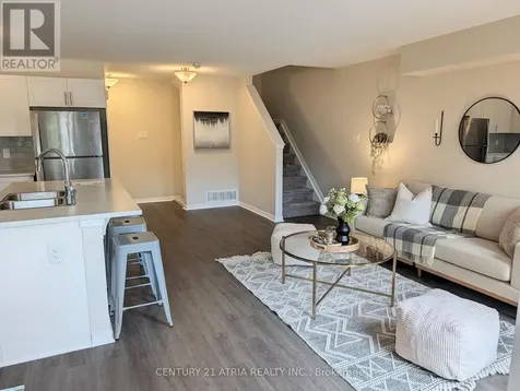 502 Radiant Private Ottawa ON K2M 0M9