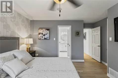 62 Varley Crescent Brantford ON N3R 7Z7