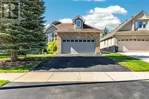 62 Varley Crescent Brantford ON N3R 7Z7