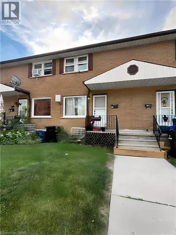 148 Bishop Street South Cambridge ON N3H 2L1