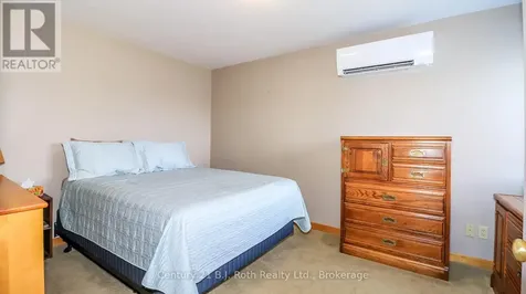 3332 Grayshott Drive Severn (west Shore) ON L3V 0Y4