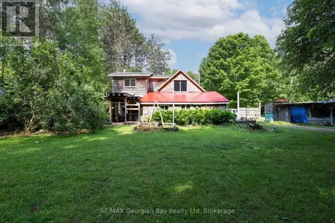 1445 Cedar Point Road Tiny ON L9M 0T8