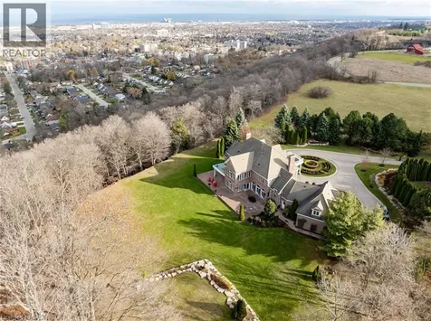 75 Ridge Road Stoney Creek ON L8J 2V9