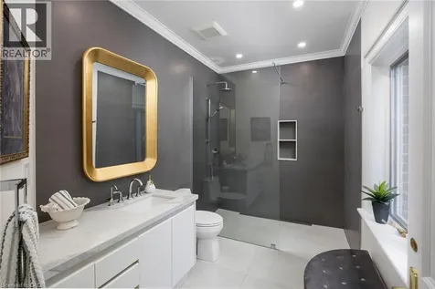 75 Ridge Road Stoney Creek ON L8J 2V9