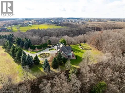 75 Ridge Road Stoney Creek ON L8J 2V9