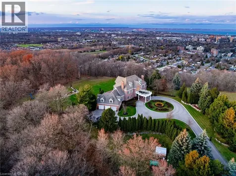 75 Ridge Road Stoney Creek ON L8J 2V9