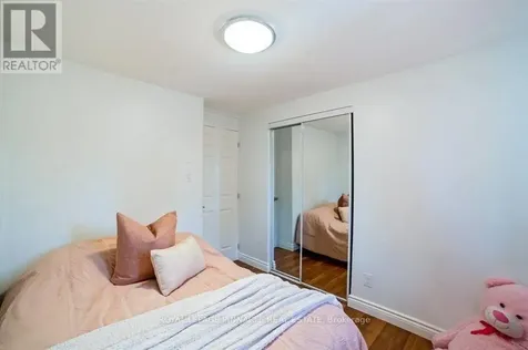 733 Parkview Crescent Cambridge ON N3H 5A1
