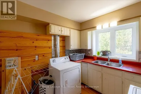 9 Woodcock Drive Tillsonburg ON N4G 4L7