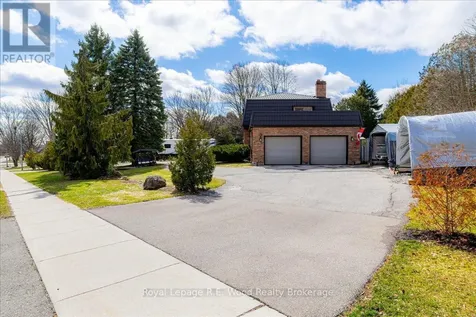 9 Woodcock Drive Tillsonburg ON N4G 4L7
