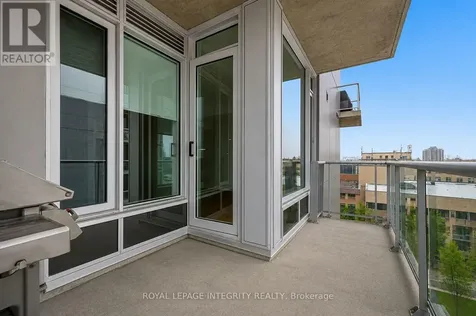 530 De Mazenod Avenue Ottawa ON K1S 5W8