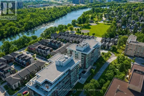 530 De Mazenod Avenue Ottawa ON K1S 5W8