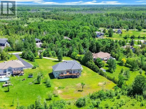 195 Stonewood Drive Beckwith ON K7C 3P2