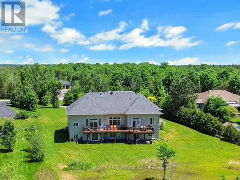 195 Stonewood Drive Beckwith ON K7C 3P2