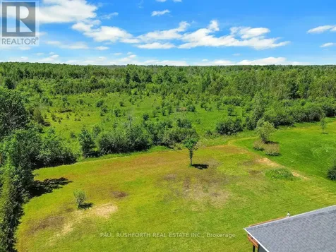 195 Stonewood Drive Beckwith ON K7C 3P2