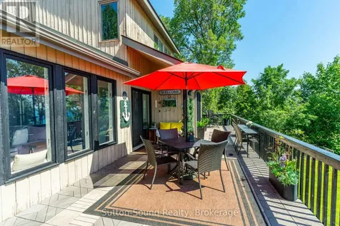 427 Balmy Beach Road Georgian Bluffs ON N4K 5N4
