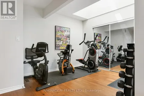 150 Robson Court Ottawa ON K2K 2W1