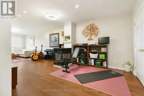 150 Robson Court Ottawa ON K2K 2W1