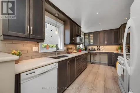 1546 Meadowfield Place Ottawa ON K1C 5V9