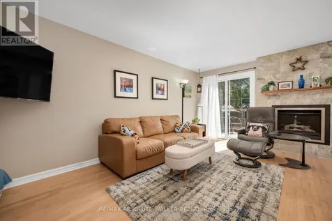 1546 Meadowfield Place Ottawa ON K1C 5V9