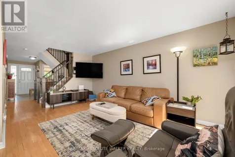 1546 Meadowfield Place Ottawa ON K1C 5V9