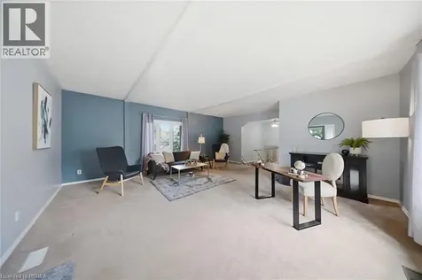 16 King Edward Street Paris ON N3L 2G6