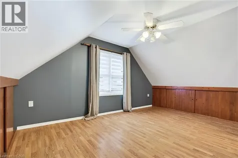 14 Cambridge Avenue Hamilton ON L8H 1T5