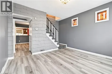 14 Cambridge Avenue Hamilton ON L8H 1T5