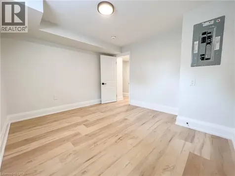 447 East 13th Street Hamilton ON L9A 4A5