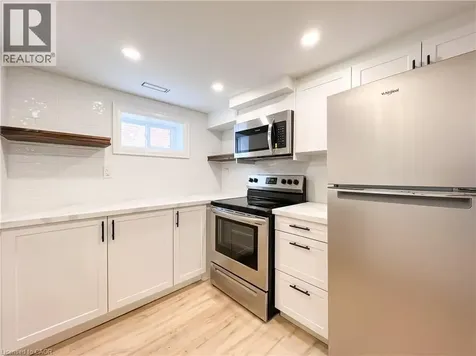 447 East 13th Street Hamilton ON L9A 4A5