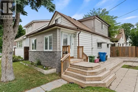 972 Wellington Avenue Windsor ON N9A 5J8