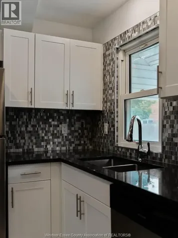 972 Wellington Avenue Windsor ON N9A 5J8