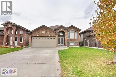4579 Periwinkle Crescent Windsor ON N9G 3G8