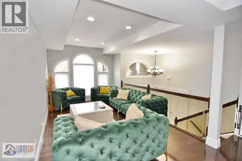 4579 Periwinkle Crescent Windsor ON N9G 3G8