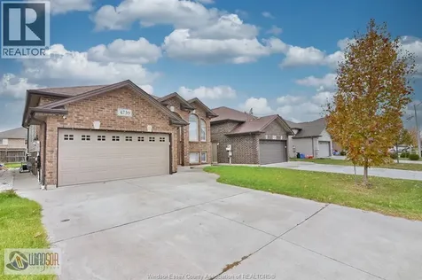 4579 Periwinkle Crescent Windsor ON N9G 3G8