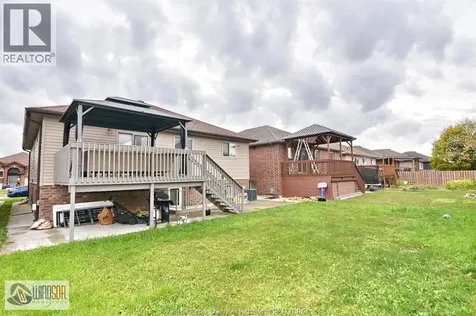 4579 Periwinkle Crescent Windsor ON N9G 3G8