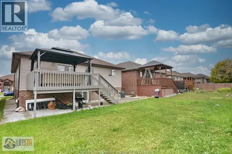 4579 Periwinkle Crescent Windsor ON N9G 3G8