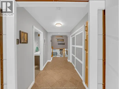 4278 Casgrain Drive Windsor ON N9G 2B2