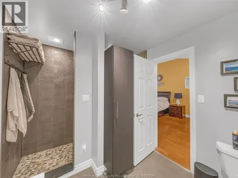 4278 Casgrain Drive Windsor ON N9G 2B2