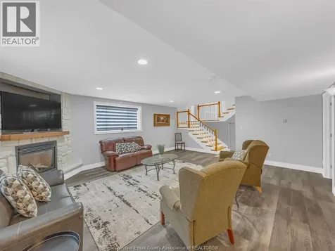 4278 Casgrain Drive Windsor ON N9G 2B2