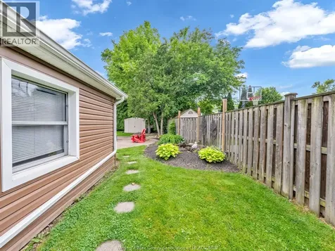 4278 Casgrain Drive Windsor ON N9G 2B2