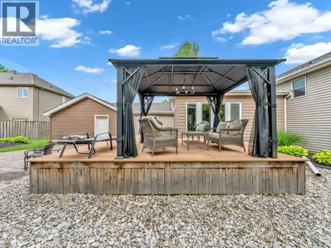 4278 Casgrain Drive Windsor ON N9G 2B2