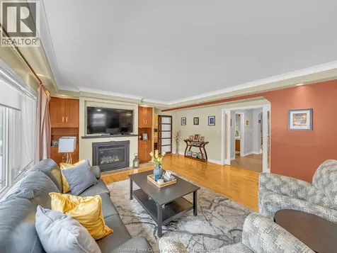 4278 Casgrain Drive Windsor ON N9G 2B2
