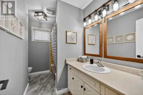 57 Cambridge Crescent Brockville ON K6V 6L7