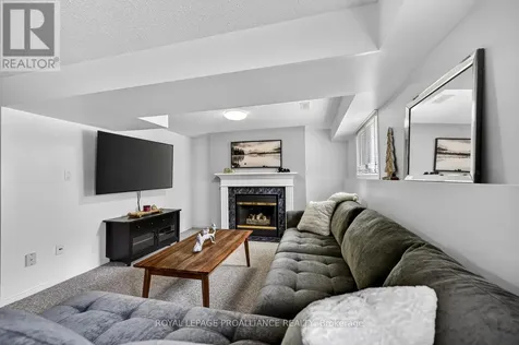 57 Cambridge Crescent Brockville ON K6V 6L7