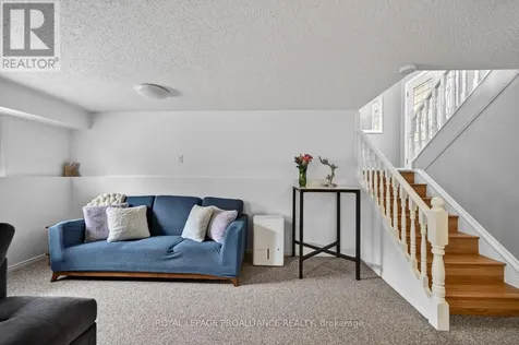 57 Cambridge Crescent Brockville ON K6V 6L7