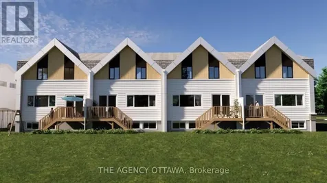 547 Adventure Private Ottawa ON K1V 2T2
