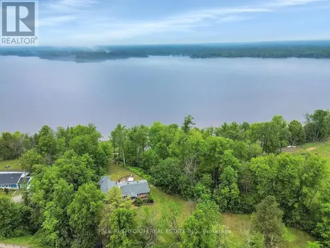 4478 River Road Horton ON K7V 3Z8